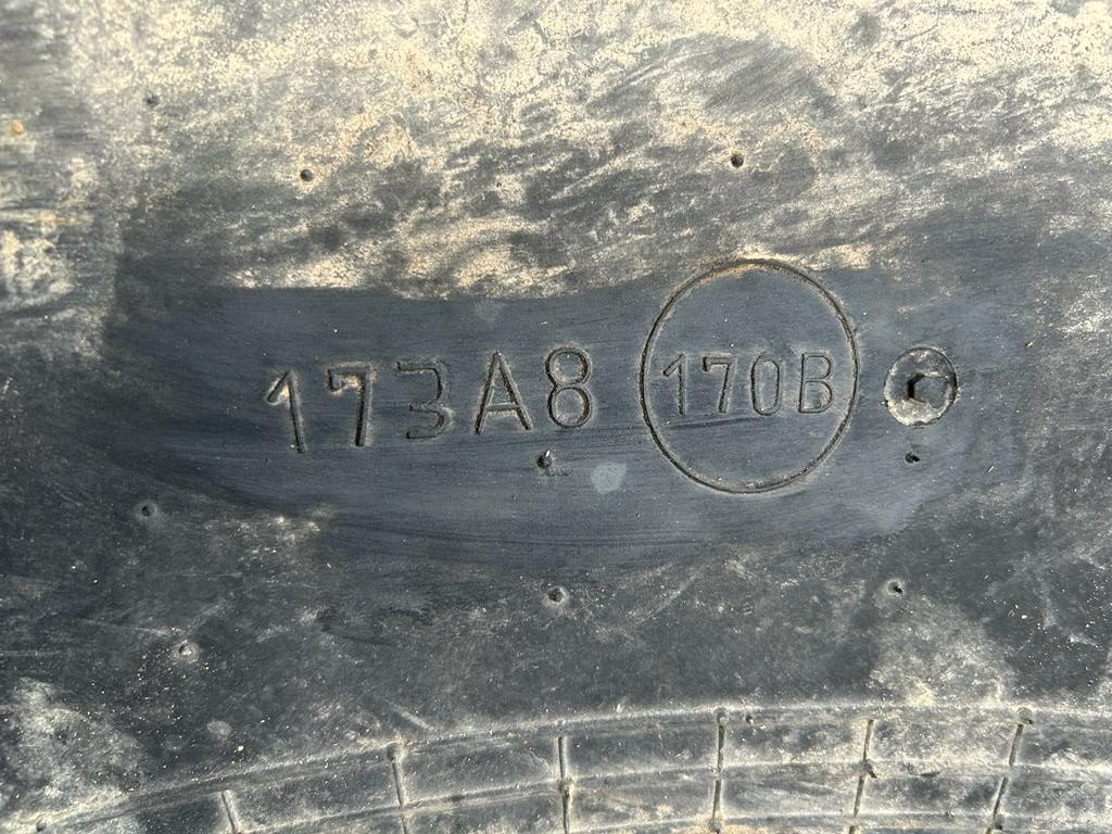 Woodacre Park Farms 800/65R32 (30.5R32) Alliance Tyres + Rims