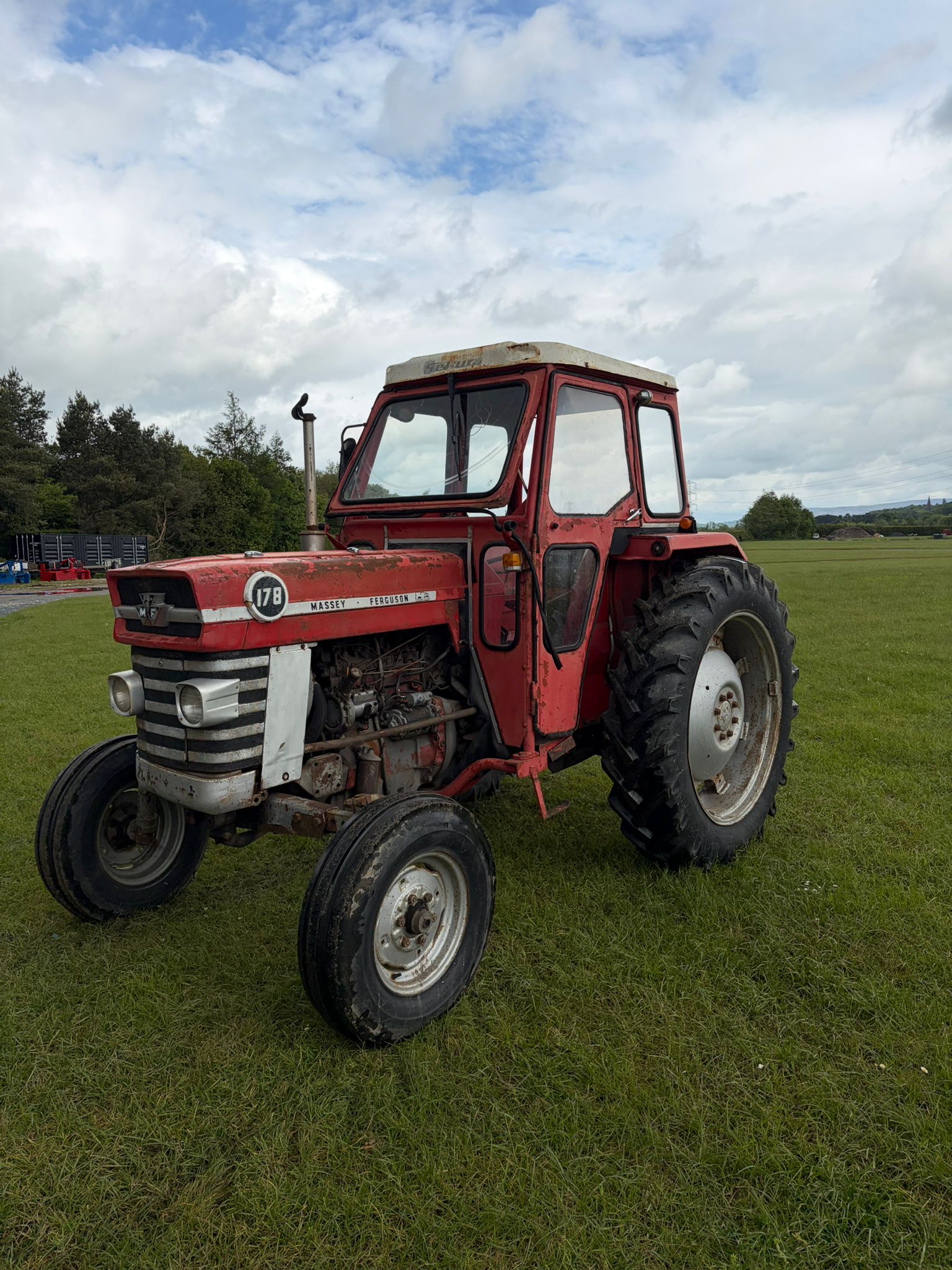Massey Ferguson 178