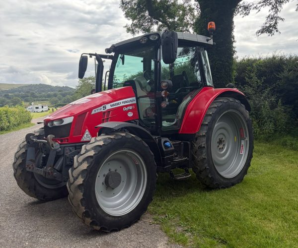 Massey Ferguson 5712S