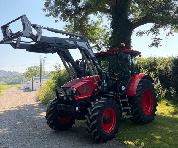 Zetor Forterra CL 140 + Loader