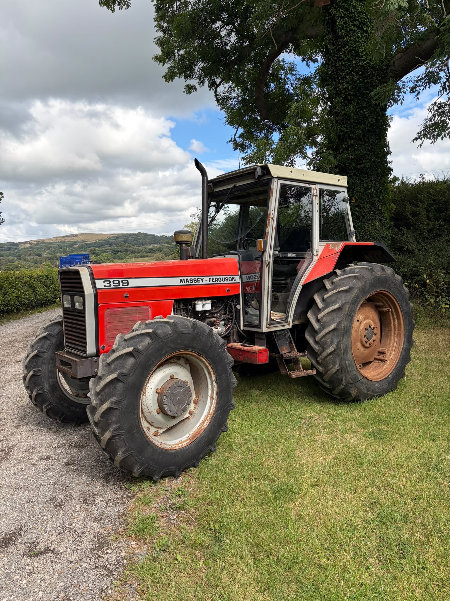 Massey Ferguson 399