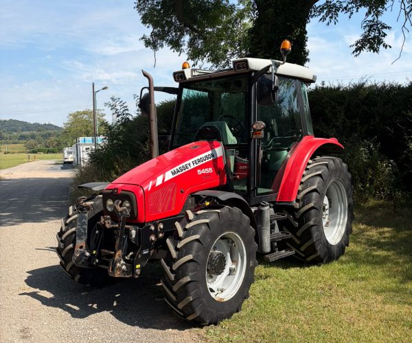 Massey Ferguson 5455