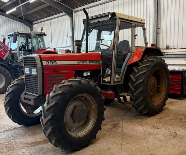 Massey Ferguson 399